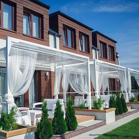 Sloneczna Przystan Apartment *